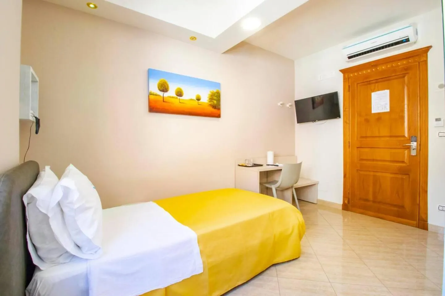 Sonevi Rooms Naples