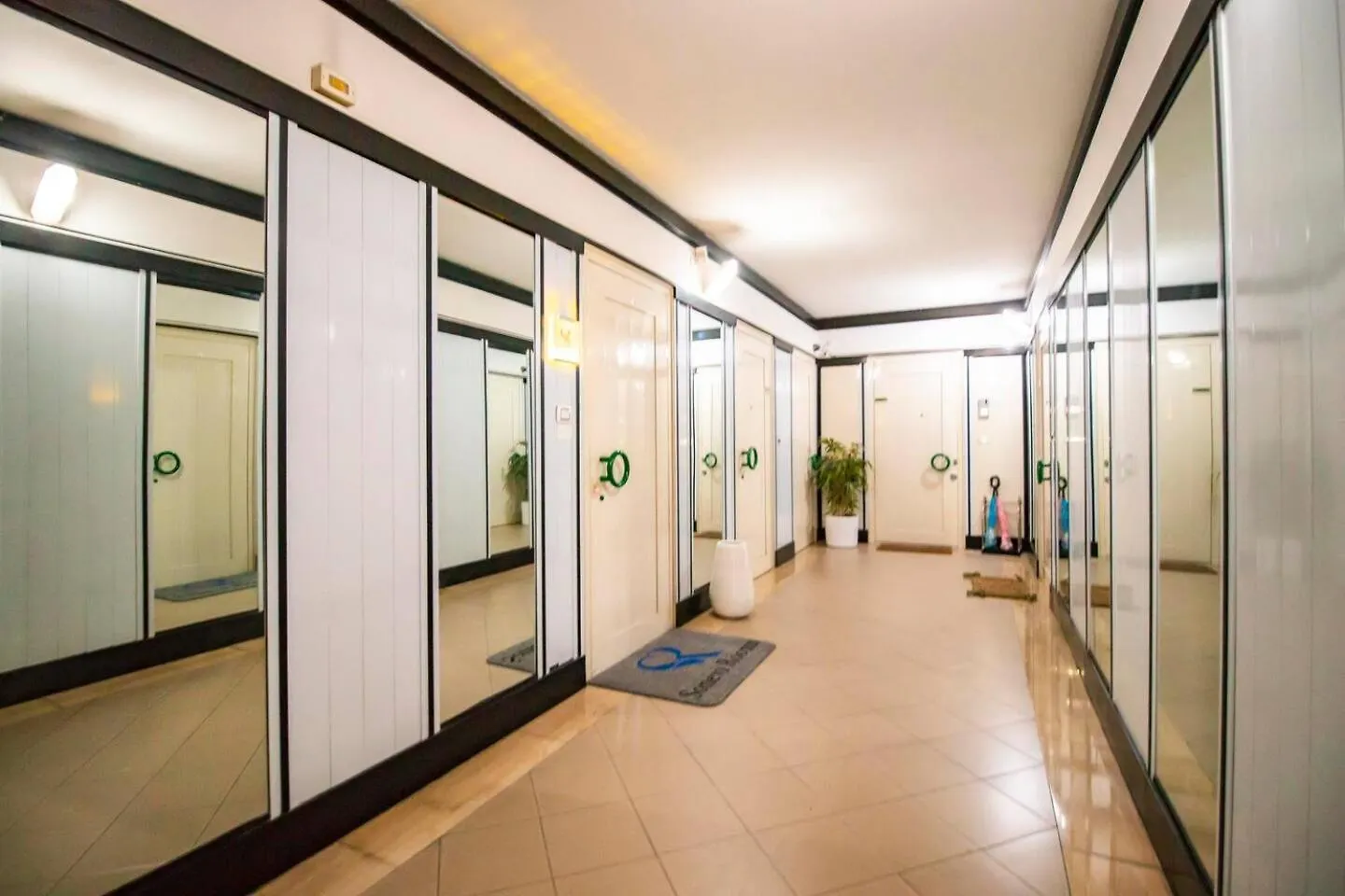 Sonevi Rooms Naples Guest house
